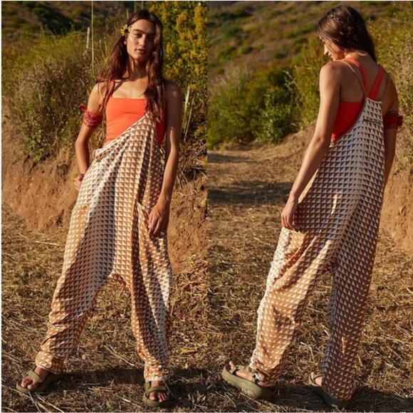 Free People Hot Shot Printed Onesie In Transition Canvas - Picture 6 of 11